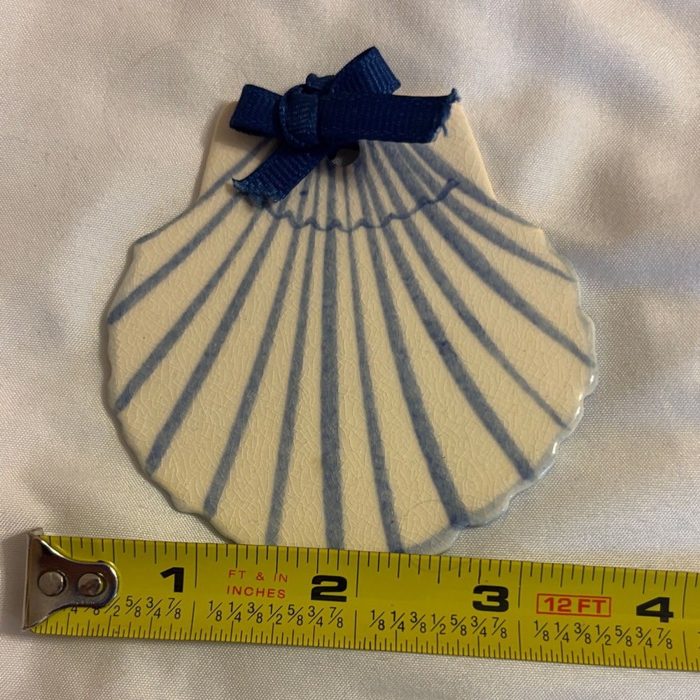 Blue and White Shell Ornament